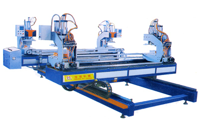 四角焊接機(jī)與塑鋼門窗設(shè)備 高效、精準(zhǔn)的機(jī)械設(shè)備解決方案