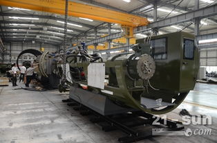 遼寧重型機(jī)械研發(fā)國內(nèi)首臺(tái)全斷面小型硬巖快速掘進(jìn)機(jī)，引領(lǐng)隧道施工裝備新突破